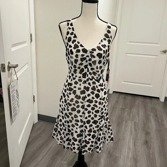 short off the shoulder white dress Off-Shoulder Short Party Dress with Sweetheart Bodice Black / Large